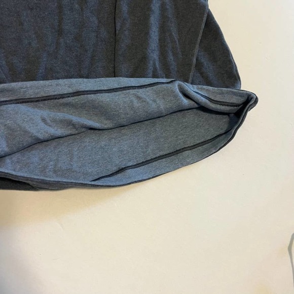 Age of Wisdom Reversible blue quarter zip sweater L - Picture 9 of 9